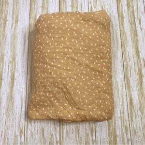 Rylee + Cru Orange Dot 100% Organic Cotton Crib Sheet